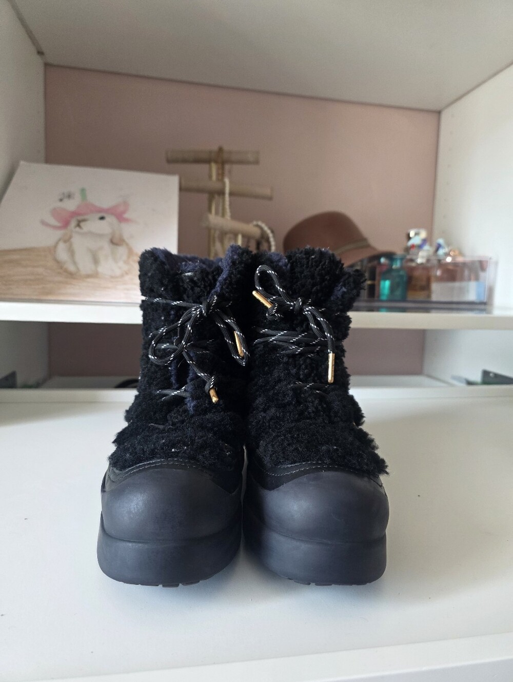 Tory Burch Courtney shearling boots - Picture 2 of 7